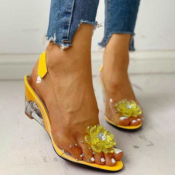 Floralmoda Studded Flower Design Átlátszó ékszandál