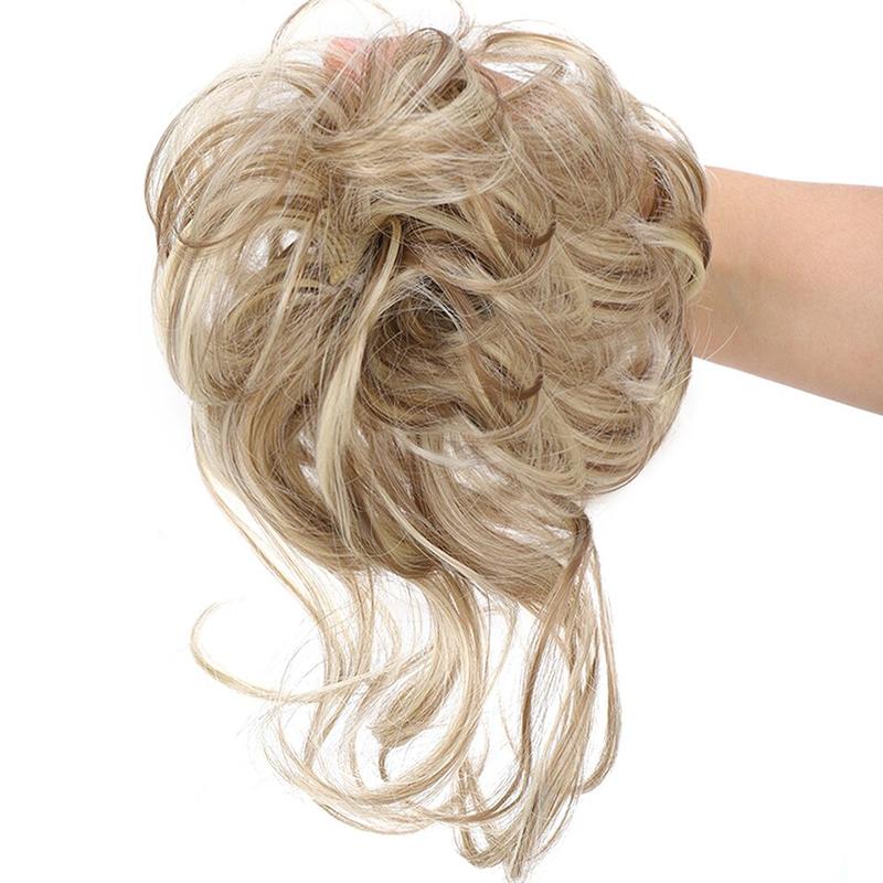 Scrunchie hosszabbítók rendetlen göndör kontyban
